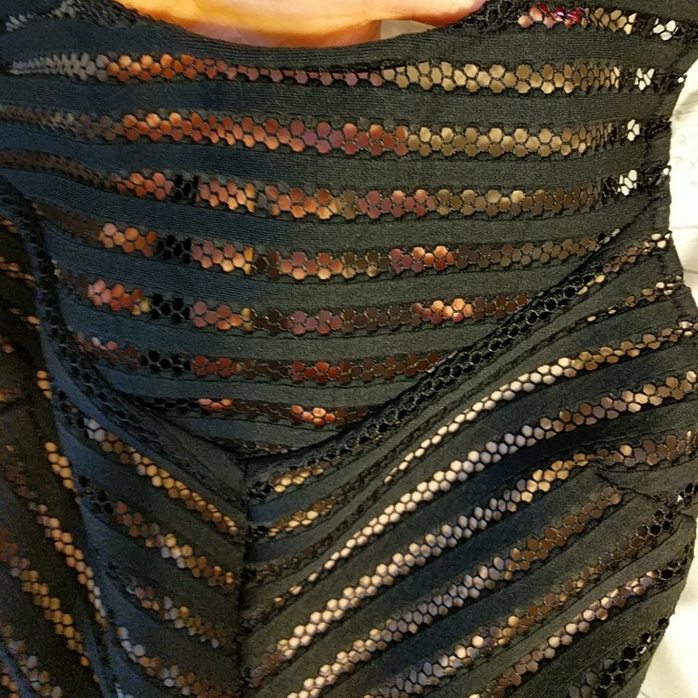 Pre loved, excellent condition, Bebe peplum top - Picture 4 of 5